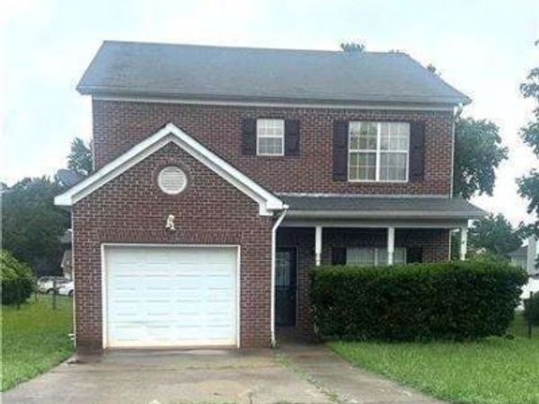 7566 Larchwood Lane, Riverdale, GA 30274