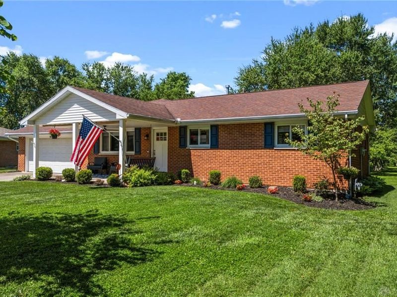 3833 Ruby Drive, Franklin, OH 45005 Photo 2