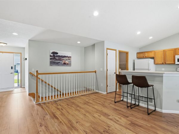 6114 Pinewood Court, Johnston, IA 50131