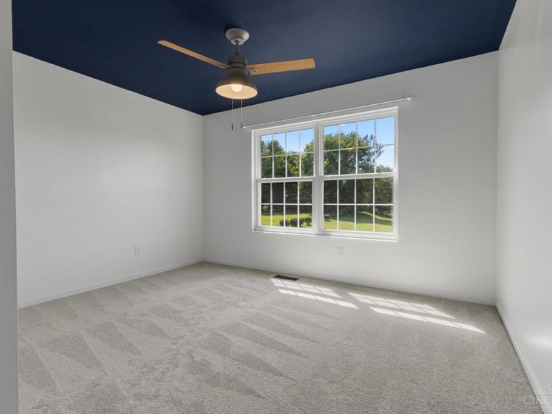 8042 Laurelwood Drive, Hamilton Twp, OH 45039 Photo 29