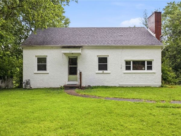120 Dorseyville Rd, Pittsburgh, PA 15215