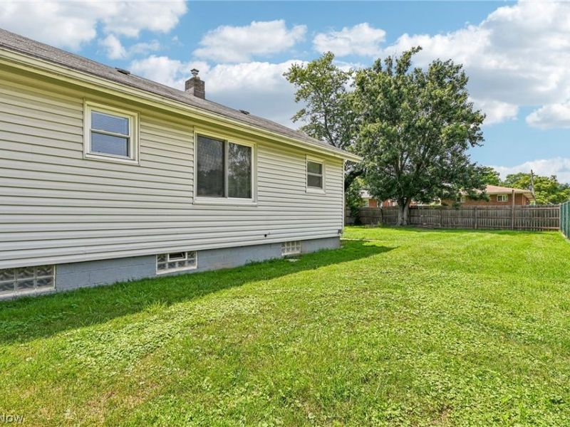 494 Baltimore Avenue, Akron, OH 44306 Photo 19