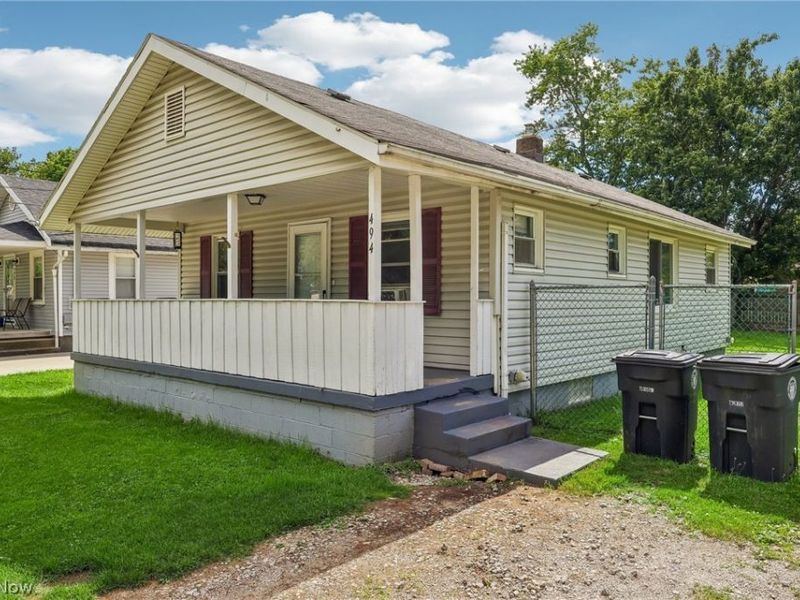 494 Baltimore Avenue, Akron, OH 44306 Photo 2