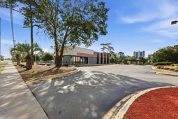 2297 S Kings Hwy.  photo 4