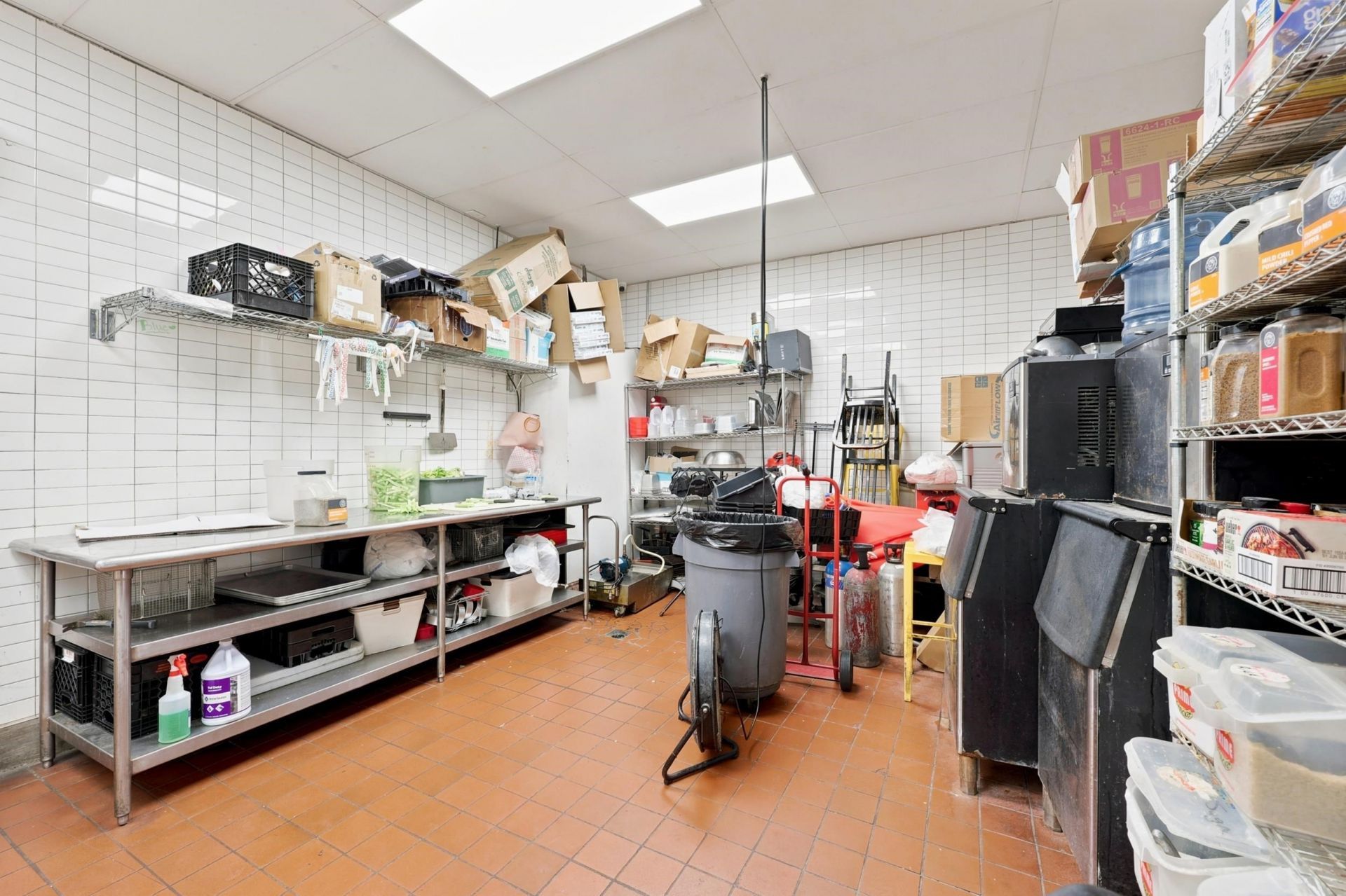 2297 S Kings Hwy.  Photo 43