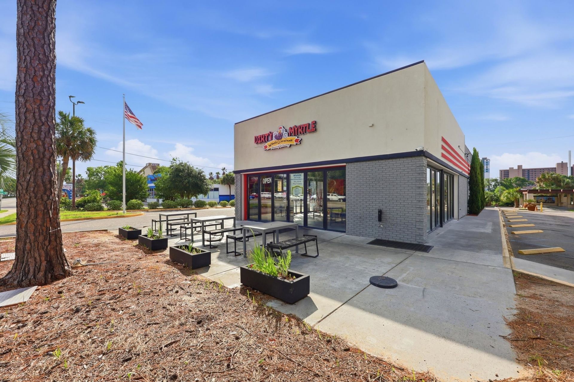 2297 S Kings Hwy.  Photo 6
