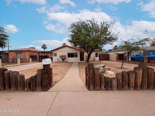 1835 E PALM Lane, Phoenix, AZ 85006