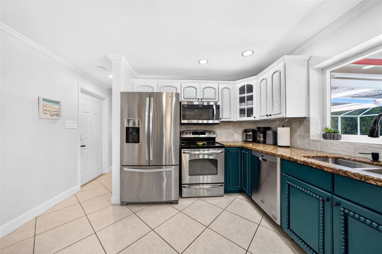 59 Wickliffe Drive, Naples, FL 34110 Photo