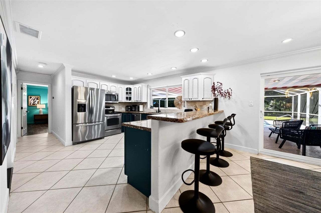 59 Wickliffe Drive, Naples, FL 34110 Photo