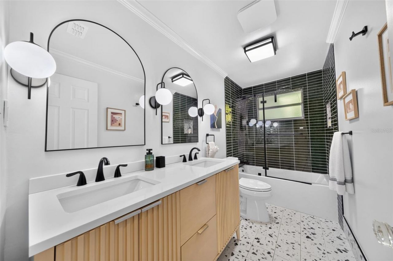 59 Wickliffe Drive, Naples, FL 34110 Photo