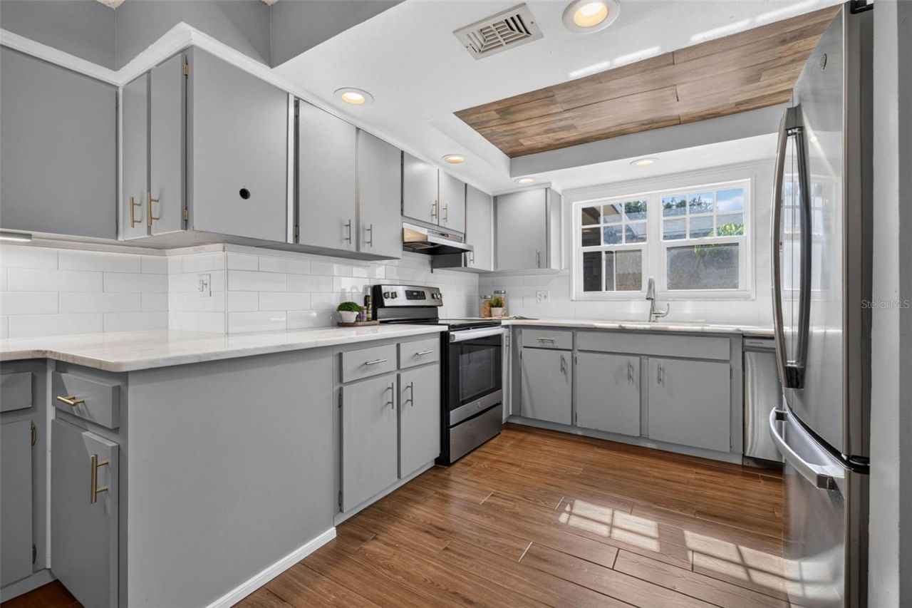 3619 14th Avenue N, Saint Petersburg, FL 33713 Photo