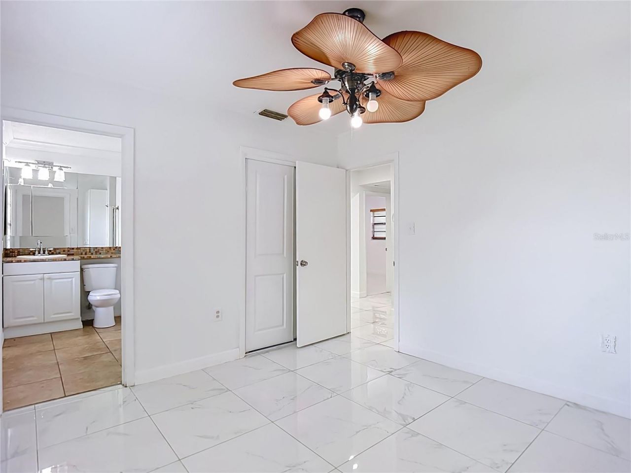 1506 S Oregon Circle, Tampa, FL 33612 Photo
