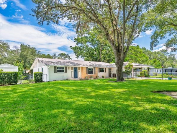 405 OAKHURST STREET, ALTAMONTE SPRINGS, FL 32701