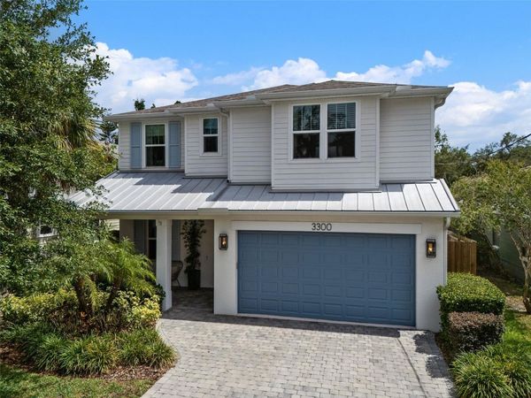 3300 W WALLCRAFT AVENUE, TAMPA, FL 33611