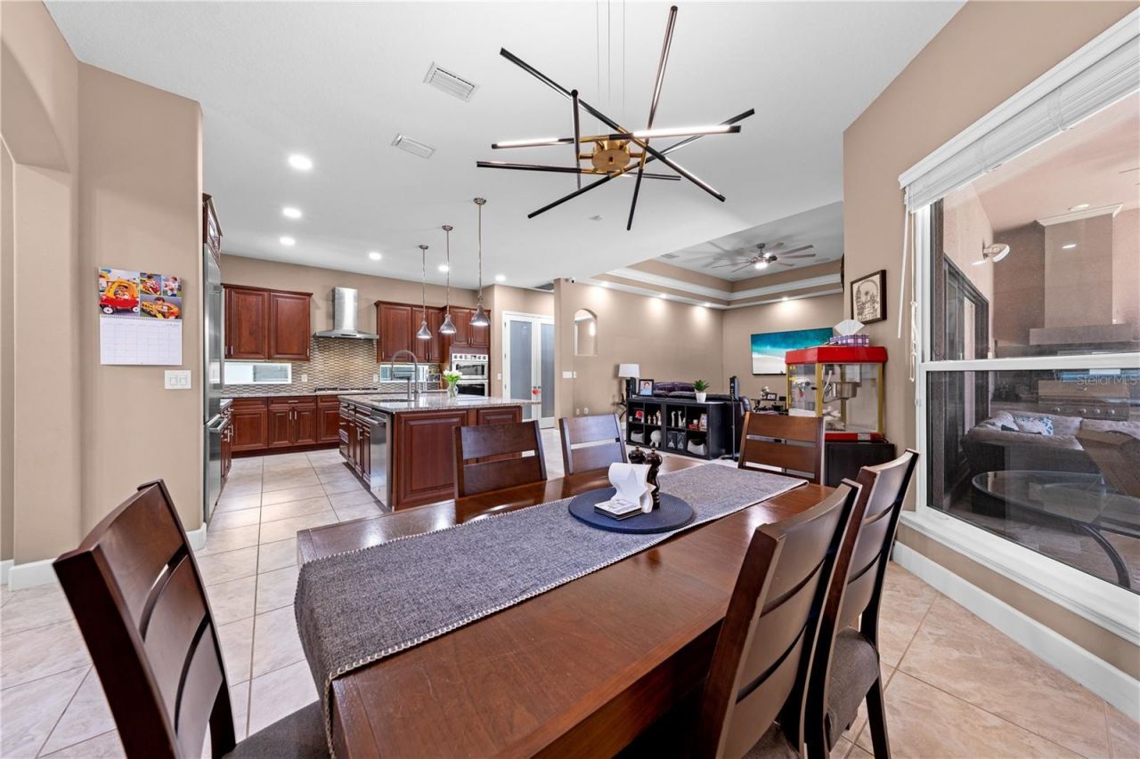 2557 Heritage Green Avenue, Davenport, FL 33837 Photo