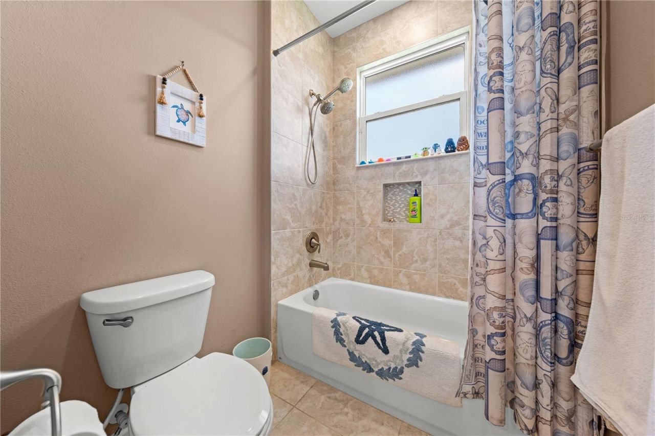 2557 Heritage Green Avenue, Davenport, FL 33837 Photo