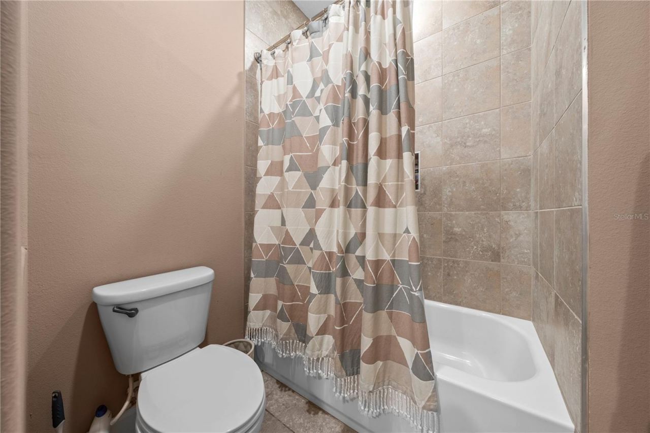2557 Heritage Green Avenue, Davenport, FL 33837 Photo