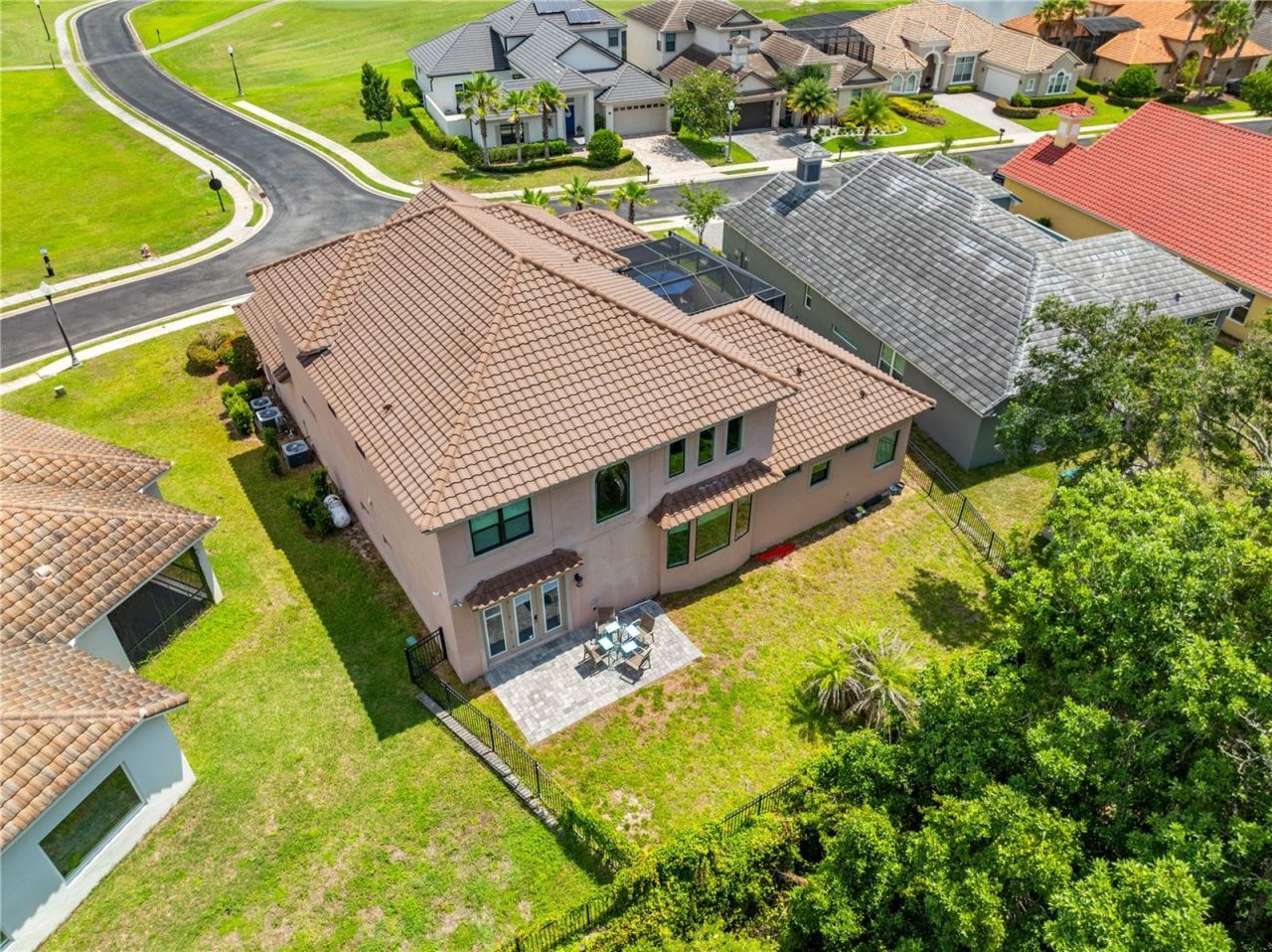 2557 Heritage Green Avenue, Davenport, FL 33837 Photo