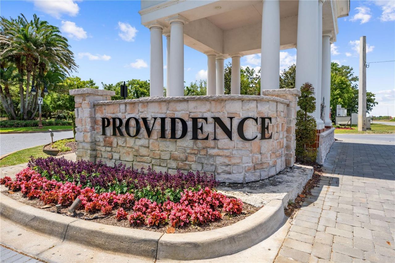 2557 Heritage Green Avenue, Davenport, FL 33837 Photo