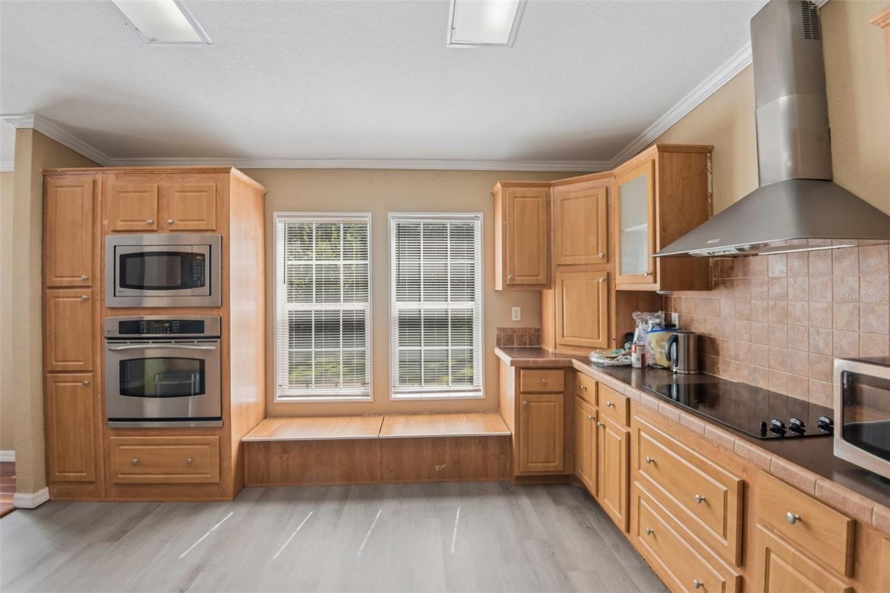 6221 Emerson Road, Brooksville, FL 34601 Photo