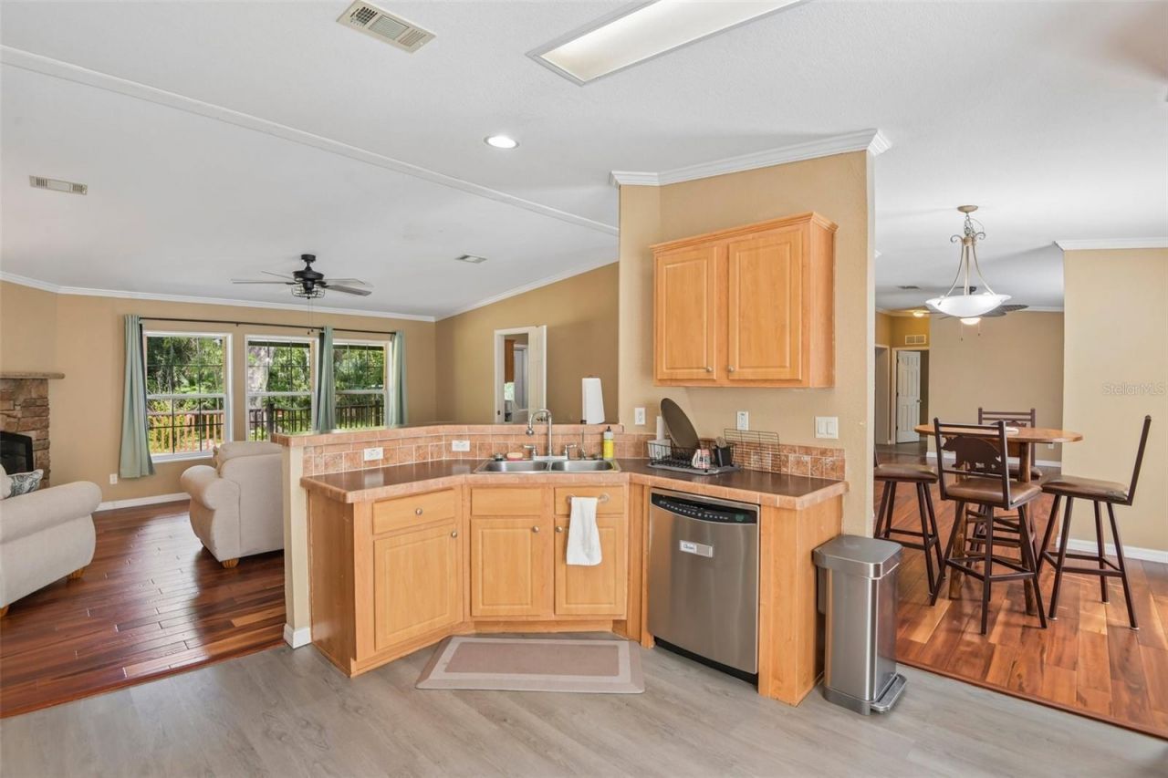 6221 Emerson Road, Brooksville, FL 34601 Photo