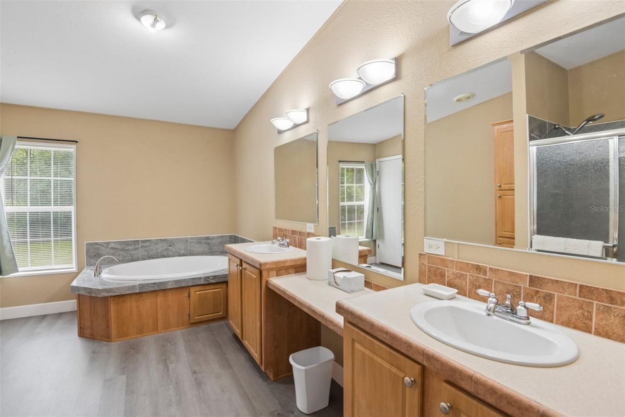 6221 Emerson Road, Brooksville, FL 34601 Photo