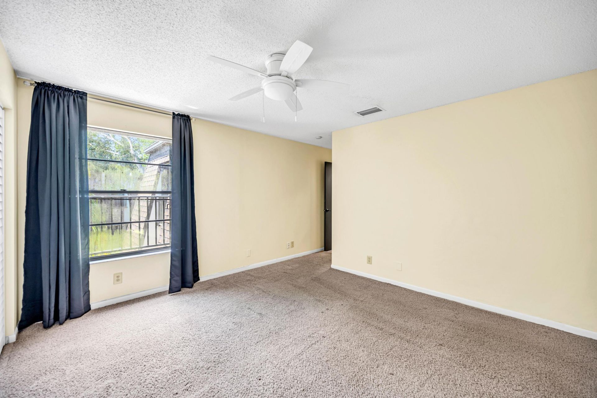 2620 NW 99th Avenue, Coral Springs, FL 33065 Photo