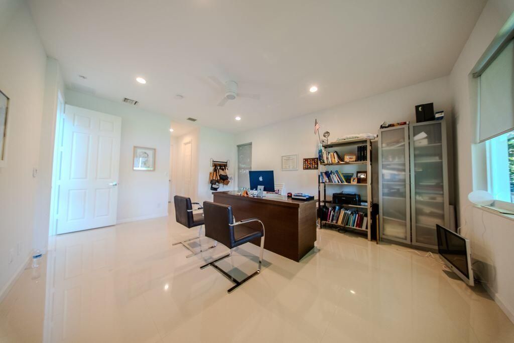 163 Bella Vista Way, Royal Palm Beach, FL 33411 Photo
