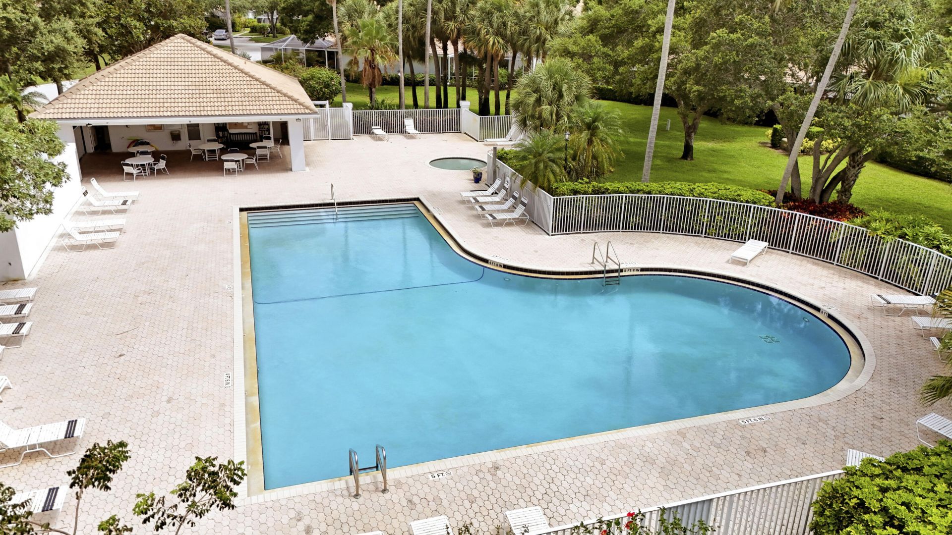 10301 Chapman Oak Court, Palm Beach Gardens, FL 33410 Photo