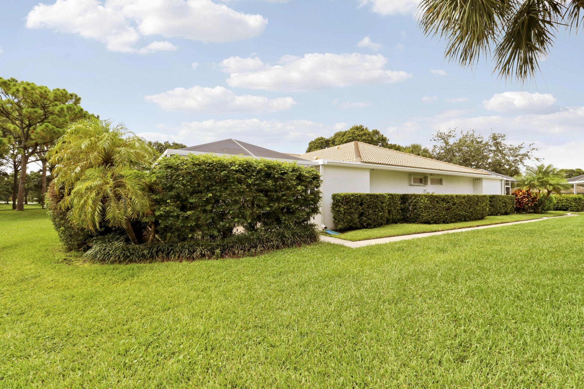 10301 Chapman Oak Court, Palm Beach Gardens, FL 33410 Photo