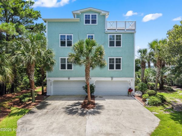 5000 Oquinn Boulevard SE, Unit # A, Southport, NC 28461