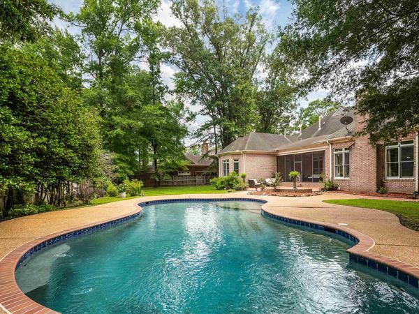 350 BLUFF RIDGE CV, Memphis, TN 38018
