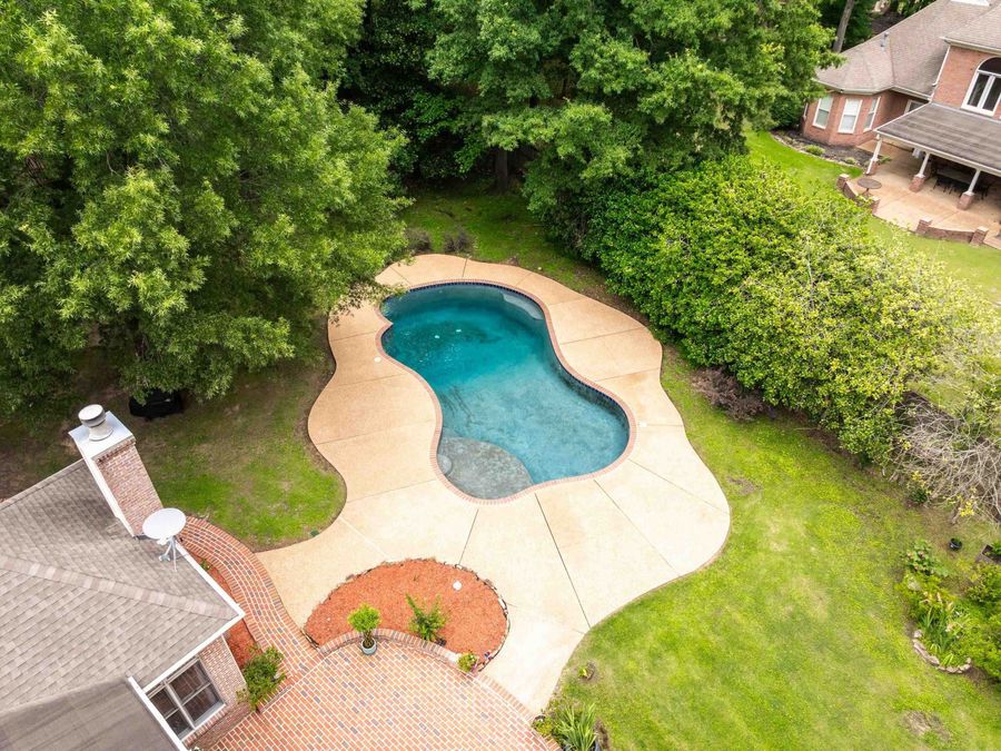 Property Image 38
