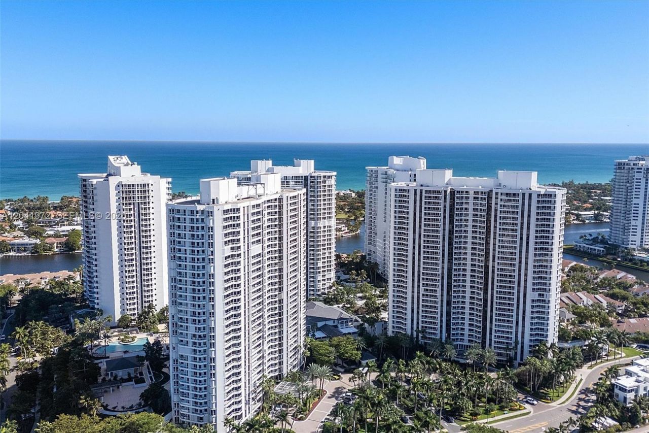 21205 Yacht Club Dr, Unit 3003, Aventura, FL 33180 Photo