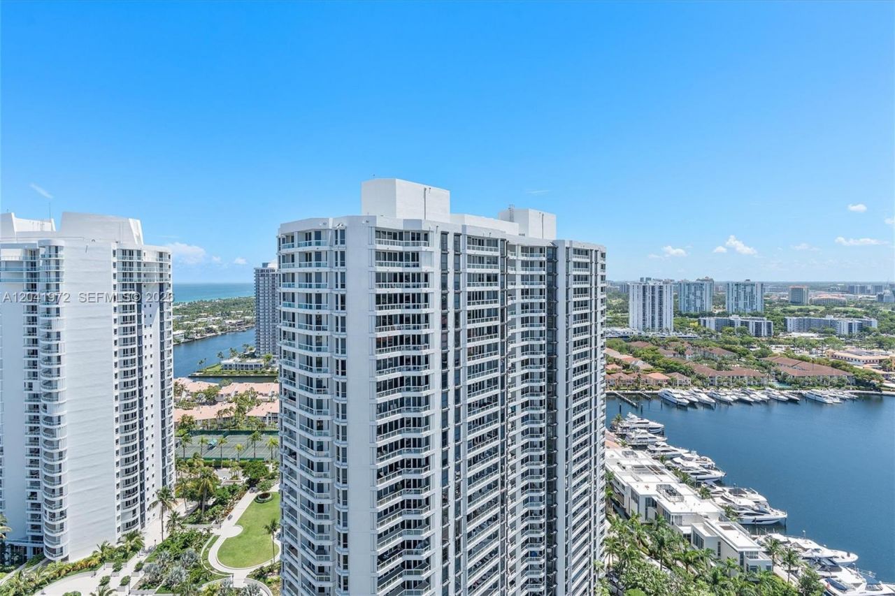 21205 Yacht Club Dr, Unit 3003, Aventura, FL 33180 Photo