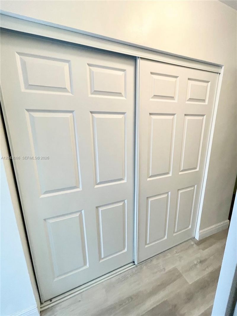 901 Meridian Ave , Unit 104, Miami Beach, FL 33139 Photo