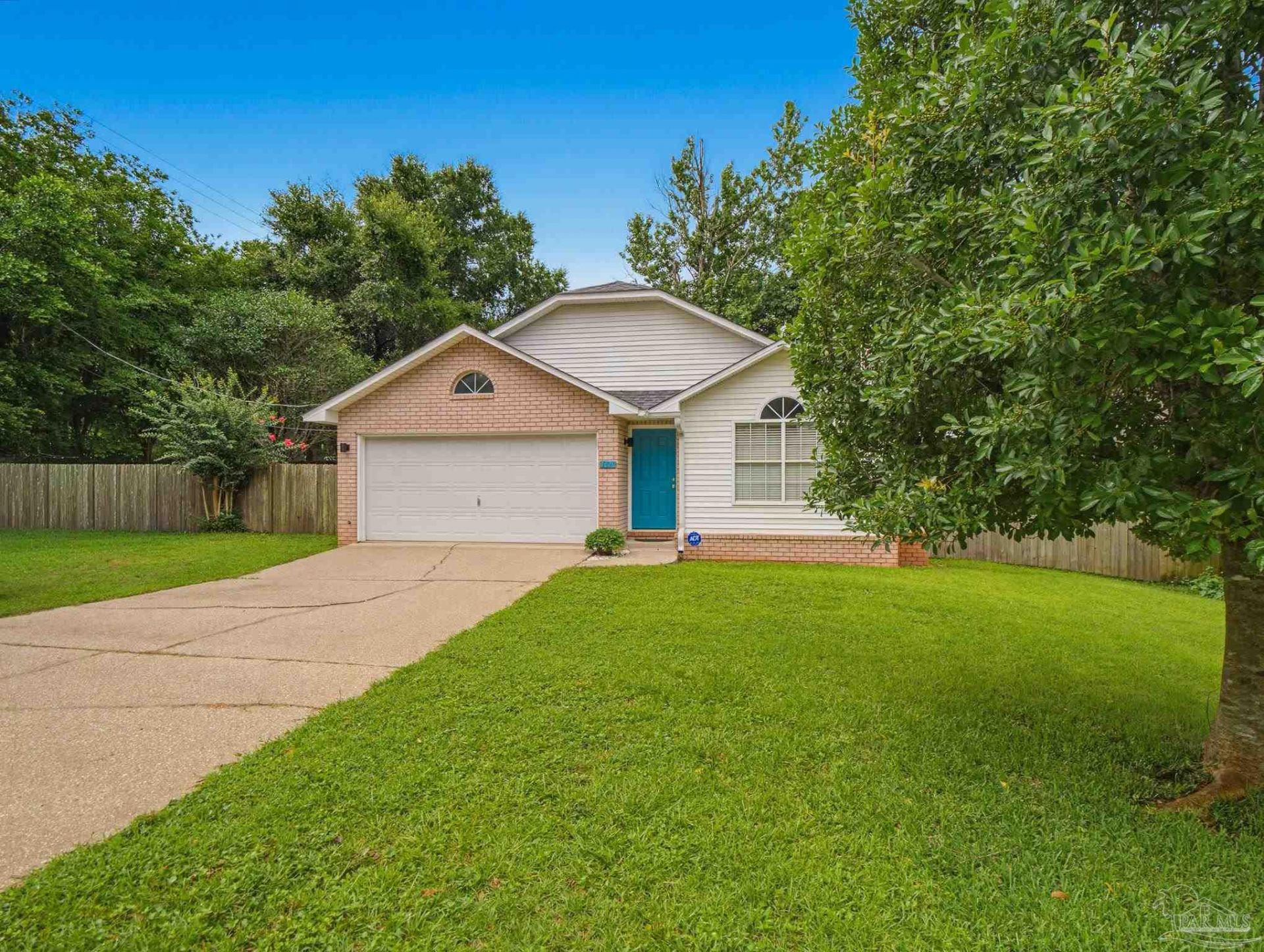 4670 Baybrook Dr, Pensacola, FL 32514 Main Photo
