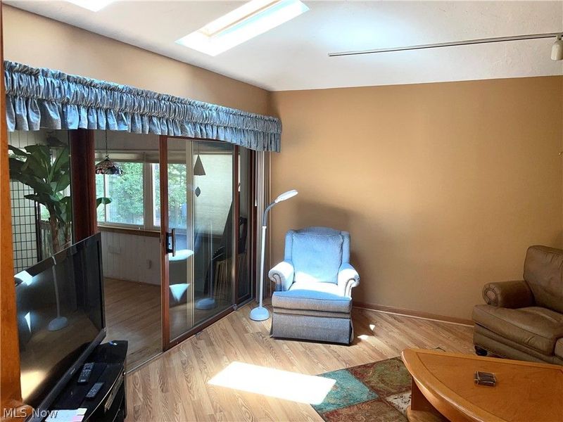 7280 Lancelot Drive, Parma, OH 44134 Photo 19