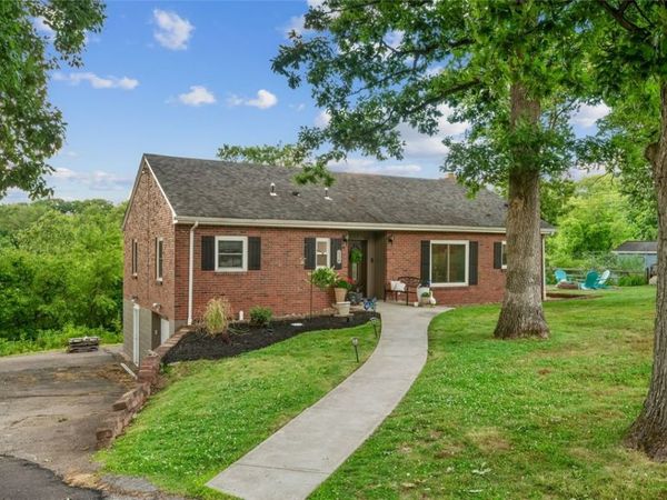 114 Hodil Ter, Pittsburgh, PA 15238