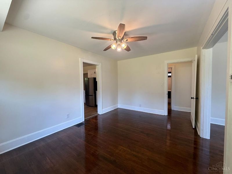 2755 Robert Avenue, Cincinnati, OH 45211 Photo 14