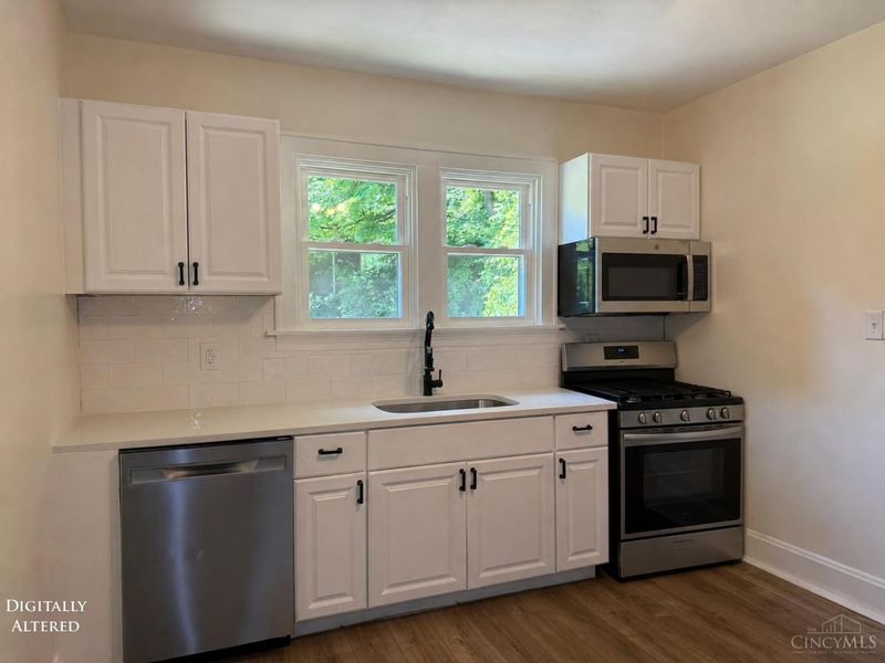 2755 Robert Avenue, Cincinnati, OH 45211 Photo 18