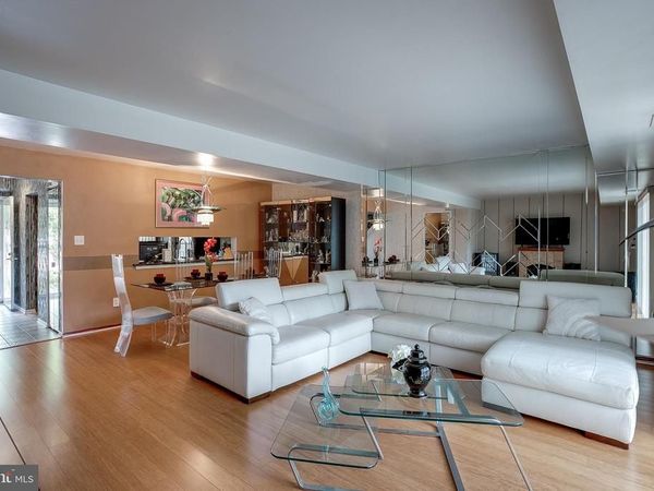 1089 CORBRIDGE COURT, VOORHEES, NJ 08043
