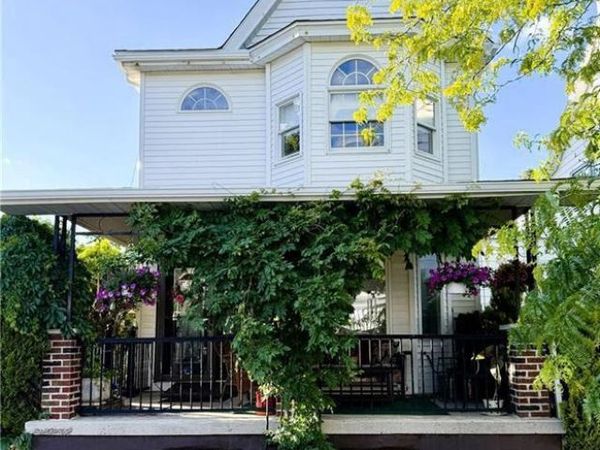 306 E WHITE STREET , SUMMIT HILL, PA 18250