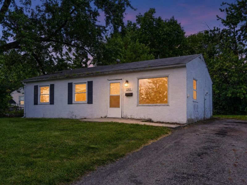 1203 Brookcliff Avenue, Columbus, OH 43219 Photo 2