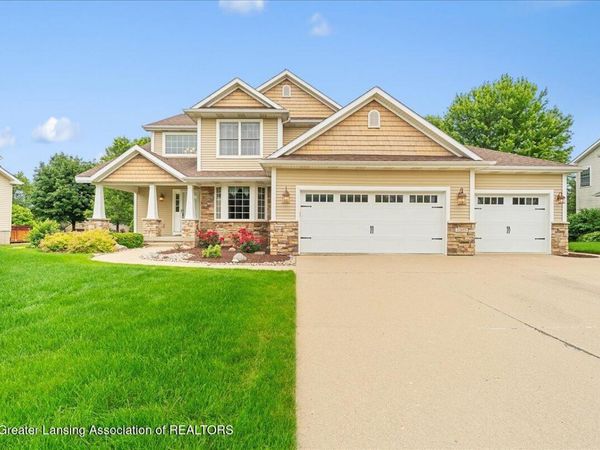 12855 Chartreuse Drive, DeWitt, MI 48820