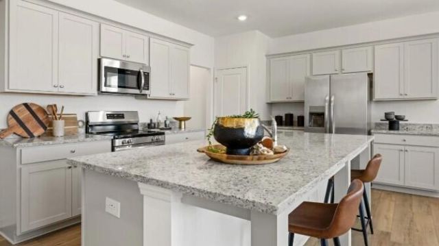 2584 Henson Court, Unit 2, Chattanooga, TN 37421 Main Photo