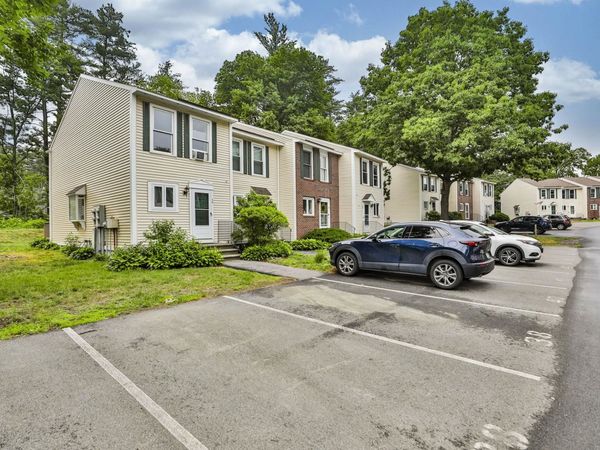 38 Shelburne Road, Merrimack, NH 03054