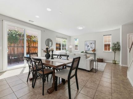 2016 Sycamore Grove Ln, Roseville, CA 95747 Photo