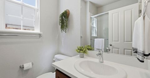 2016 Sycamore Grove Ln, Roseville, CA 95747 Photo