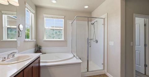 2016 Sycamore Grove Ln, Roseville, CA 95747 Photo